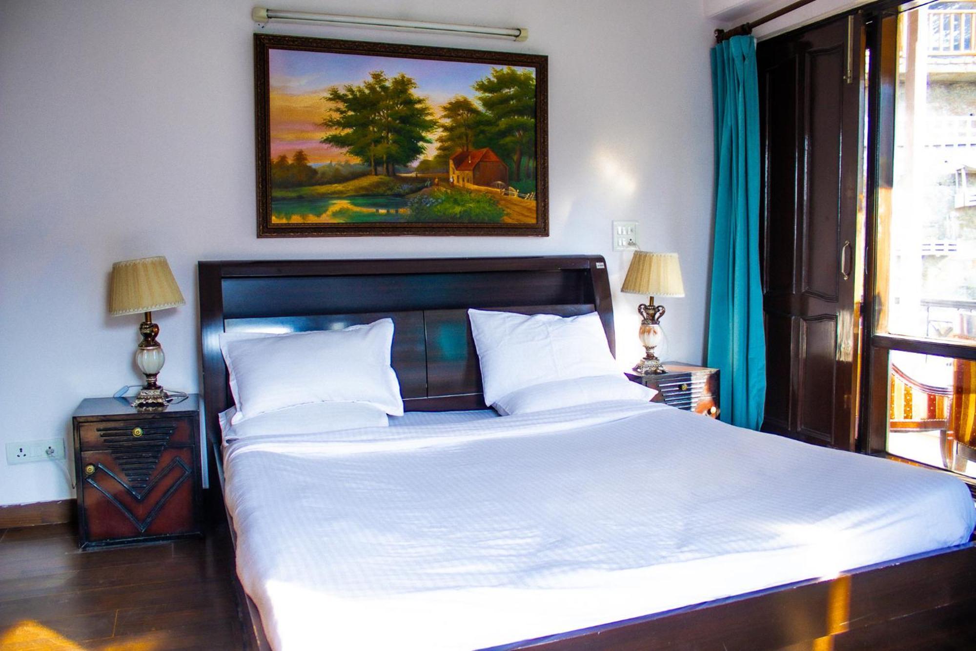 Whispering Pines Villa Shimla Ngoại thất bức ảnh